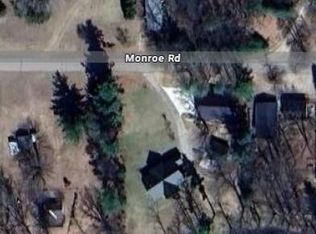 21586 Monroe Rd, Morley, MI 49336