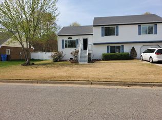 2321 Skipjack Ln, Chesapeake, VA 23323