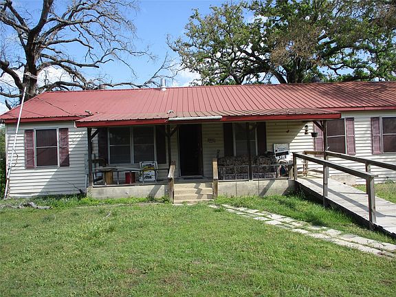 4th image of 310 Rs County Rd #1495