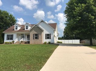 2189 Iris Ln, Rickman, TN 38580