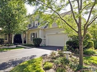 2363 Woodglen Dr, Aurora, IL 60502