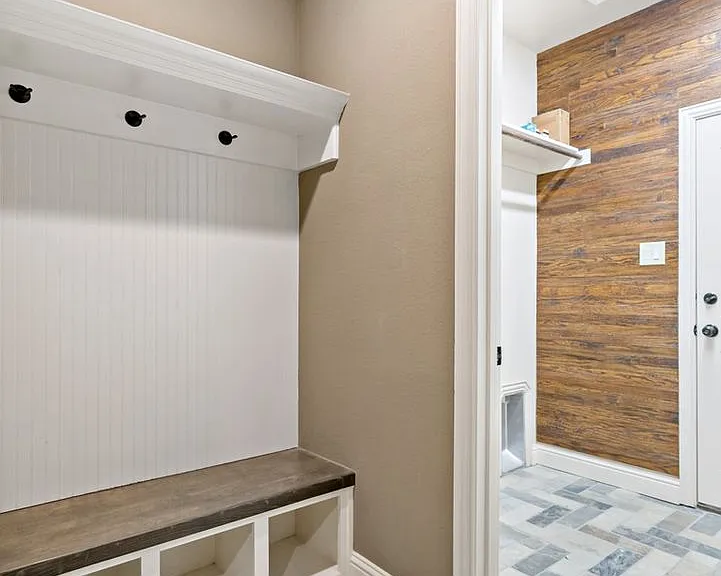 6523 Prairie Flower Trl — Photo 28