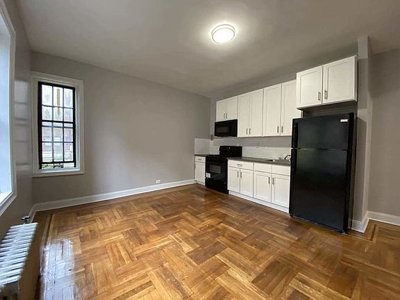 3rd image of 2814 Bronx Park E APT B22