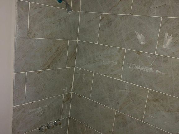 4th image of 1550 E 20th St