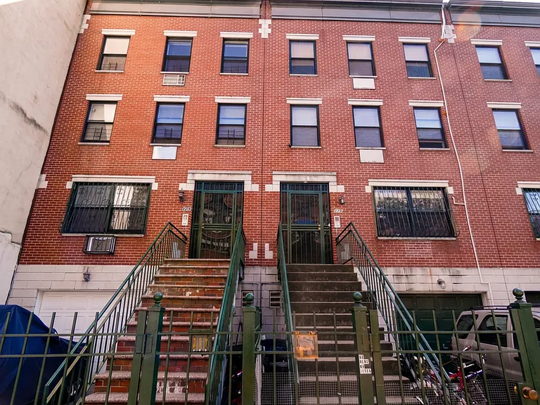 228 E 112th St #3 — Photo 13