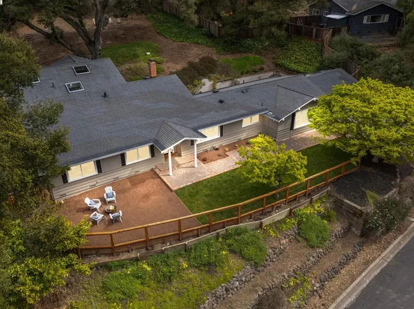 10 Easton Ct, Orinda, CA 94563