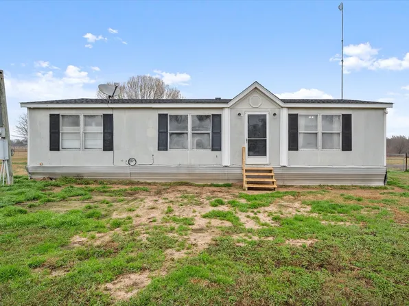 221 Tilton Rd, Corsicana, TX 75109