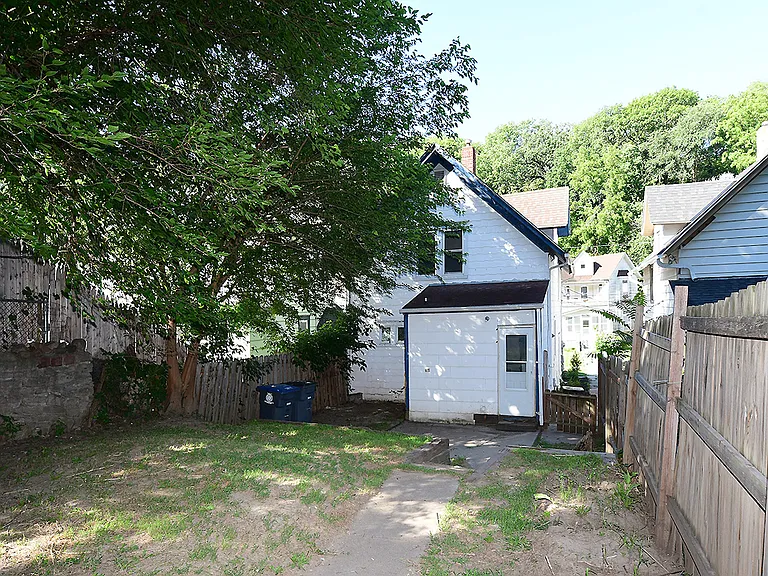 355 Lincoln Ave — Photo 31