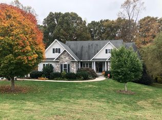 217 Fox Briar Ln, Madison Heights, VA 24572