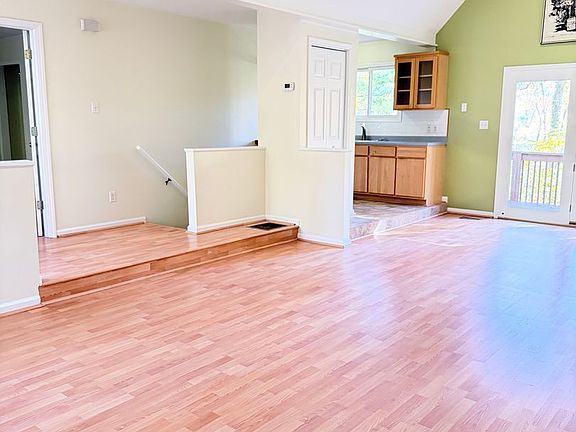 2nd image of 56 Dunwood Rd