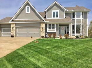 4408 NE 61st Ct, Gladstone, MO 64119