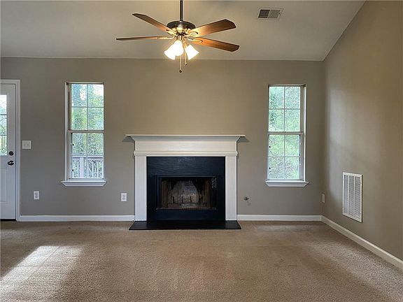 5th image of 3808 Tidewater Way