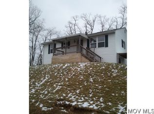 1507 Niagara St, Parkersburg, WV 26101