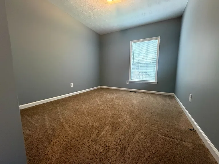 2510 Jones Blvd — Photo 9