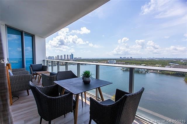 1st image of 17111 Biscayne Blvd Unit 2206