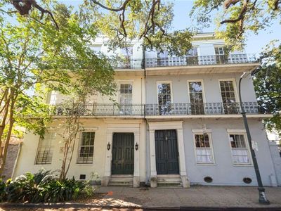 906 Esplanade Ave APT E, New Orleans, LA, 70116
