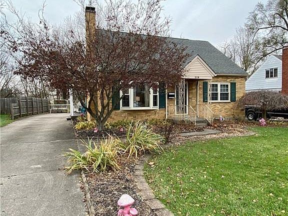 2nd image of 219 Maddux Dr