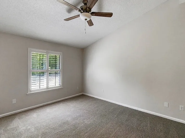 7432 Sweet Rose Ln — Photo 10