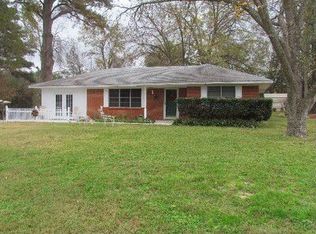 409 Poe St, Quitman, TX 75783