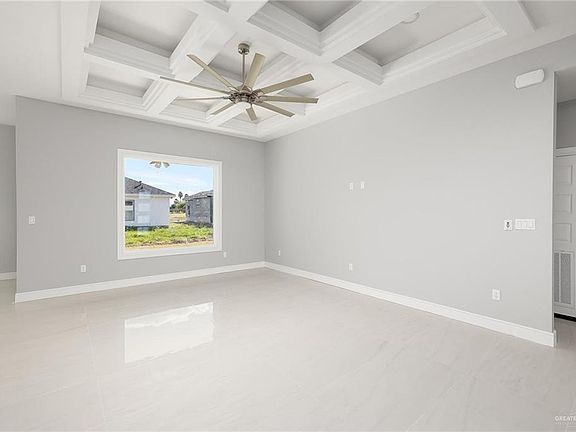 2nd image of 1405 Fairway Dr