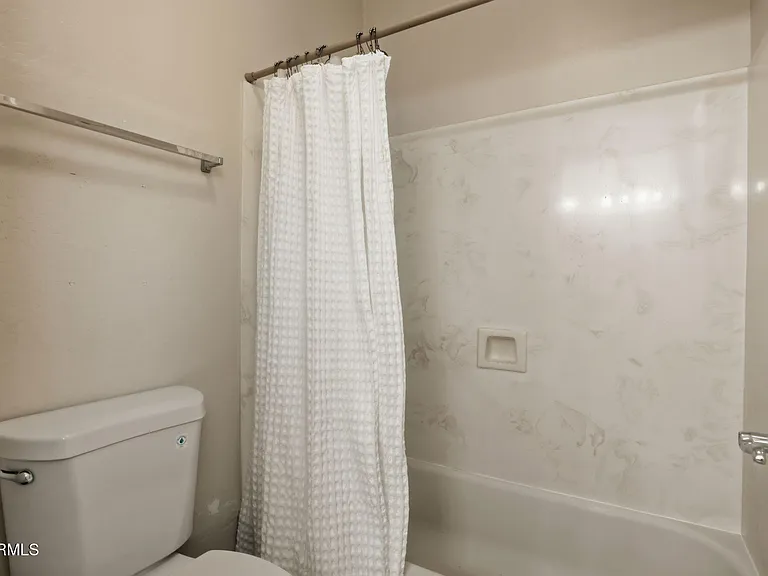 15372 W Dahlia Dr — Photo 27