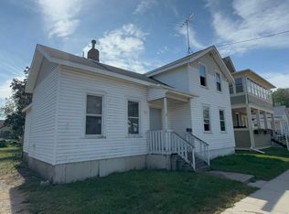 321 E Parkway Ave, Oshkosh, WI 54901