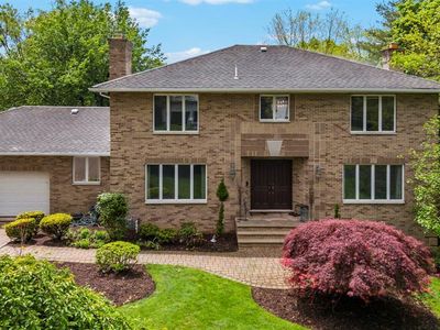250 Parsells Ln, Closter, NJ, 07624