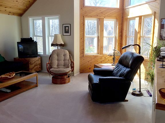 Loft Could Be a Bedroom 