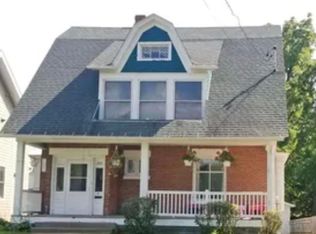 405 W Main St, Platteville, WI 53818