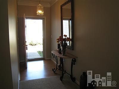 4th image of 1009 SE Maplechase Drive