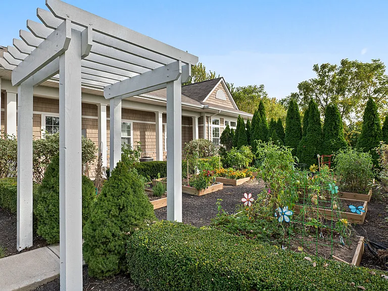 HilliardSummit_2021_Exterior_02