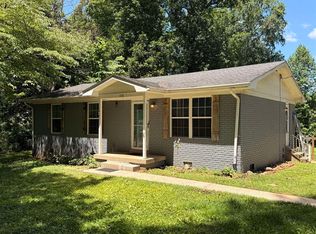 378 Castle Heights Rd, Bowling Green, KY 42103