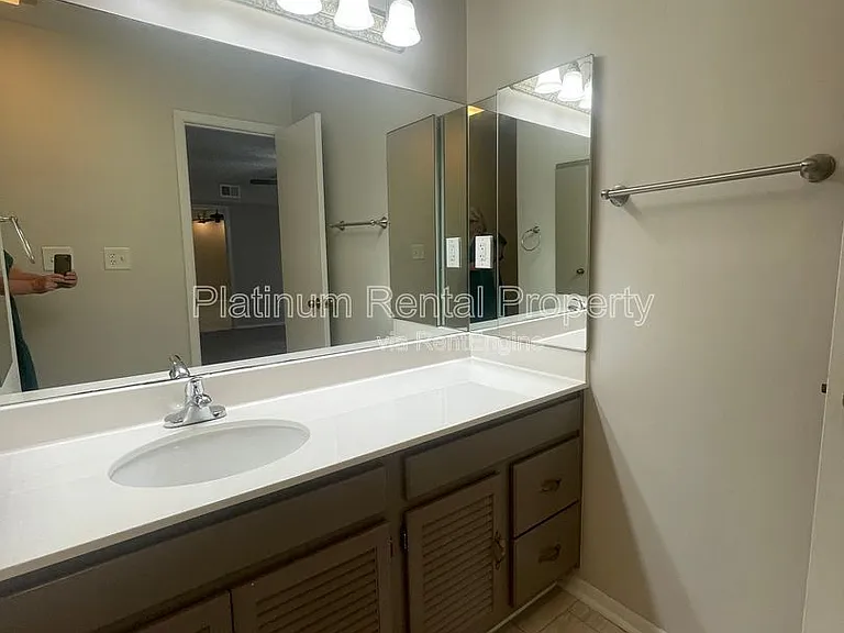 402 Wynnes Ridge Cir SE — Photo 25