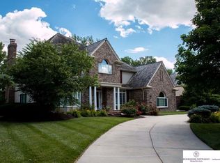 16215 California St, Omaha, NE 68118