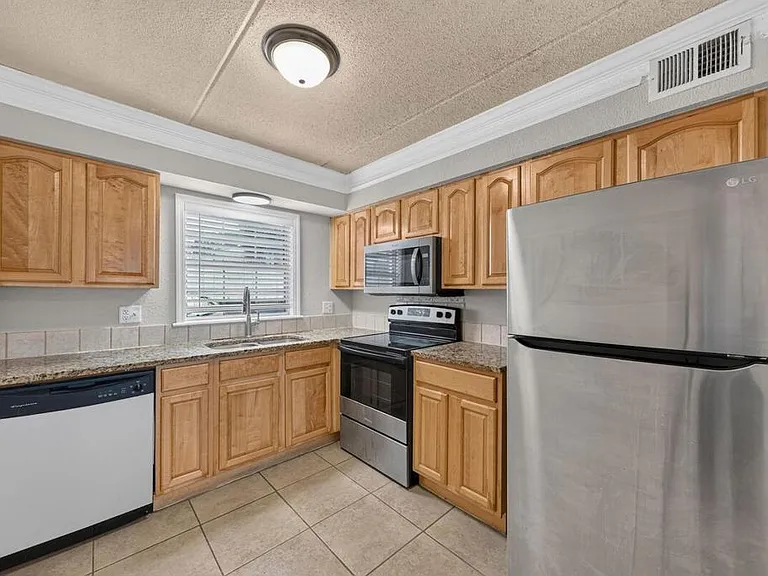 1400 Eudora Rd #F54 — Photo 1