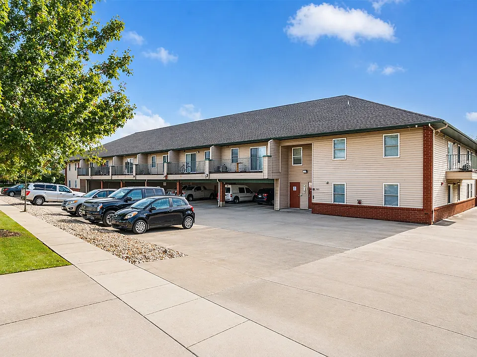 310 Cedar St.