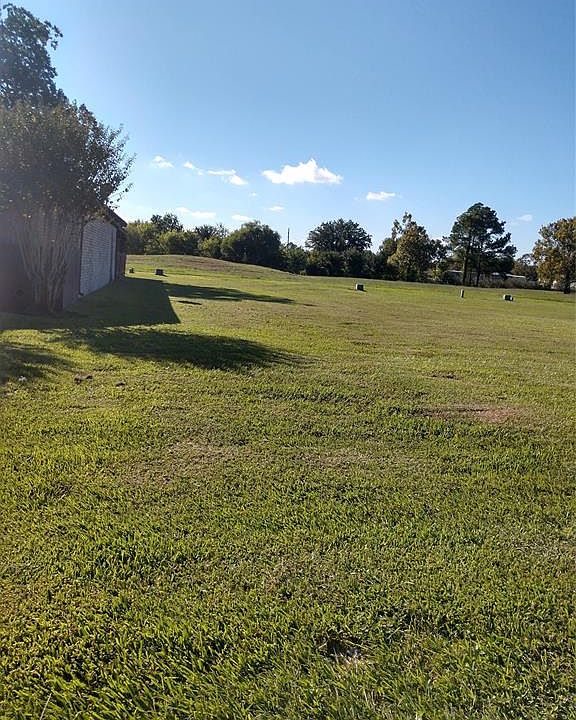 2nd image of 7717 Green Lawn Dr