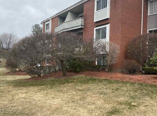 121 Cluff Crossing Rd APT 2, Salem, NH 03079