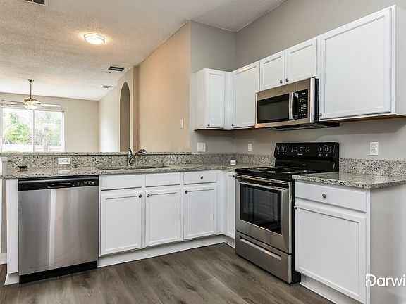 3rd image of 12742 Aleguas Ln