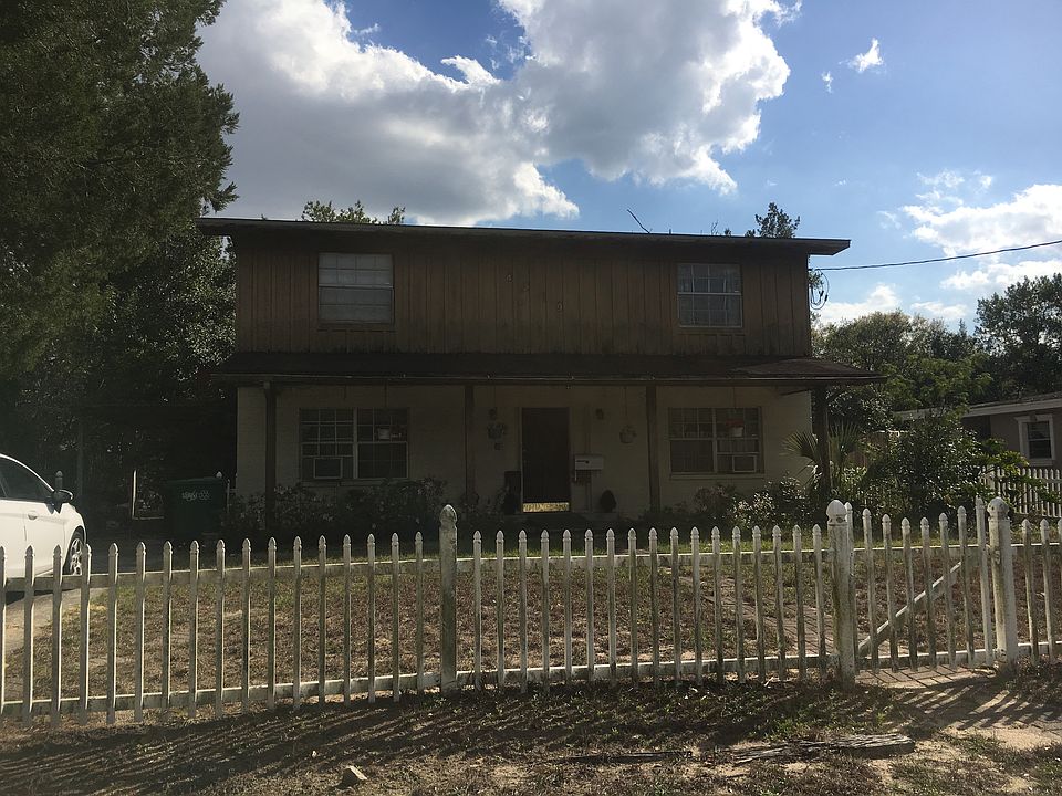 1st image of 4219 E Sandalwood Cir S