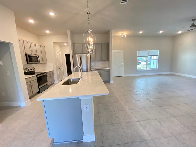 70 Forrester Pl — Photo 12