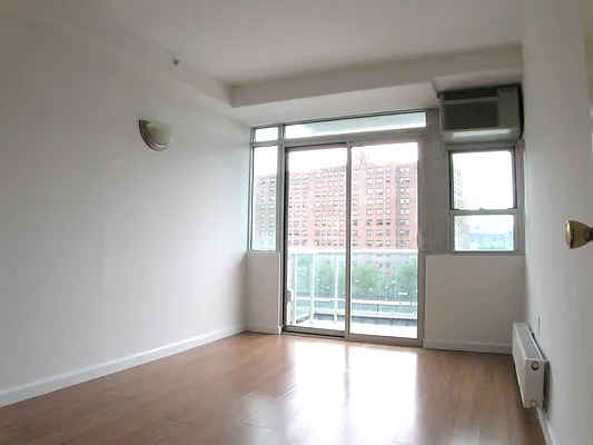 Rented by Uptown Property Group | media 11