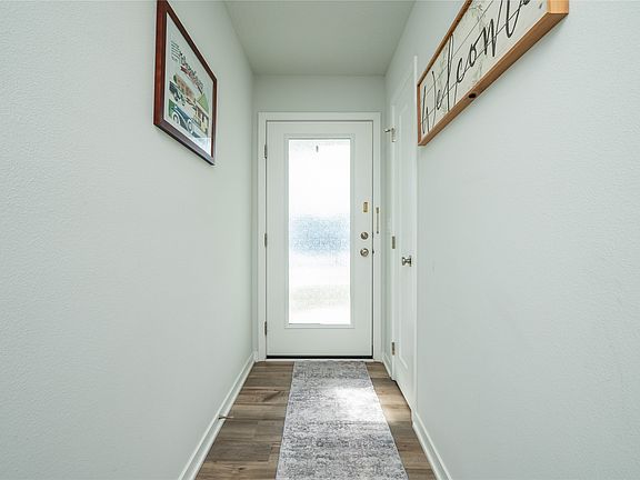 2nd image of 2412 Whispering Ridge Dr