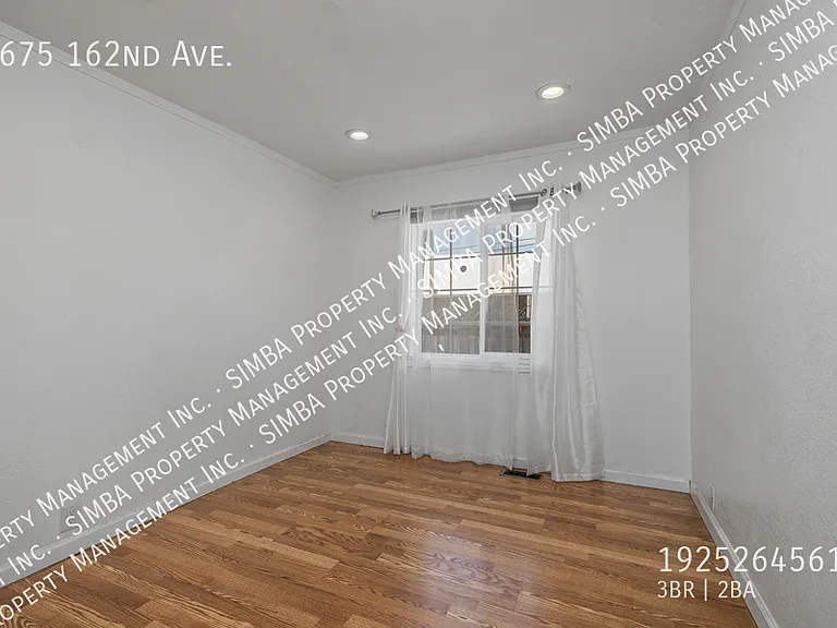 1675 162nd Ave — Photo 27