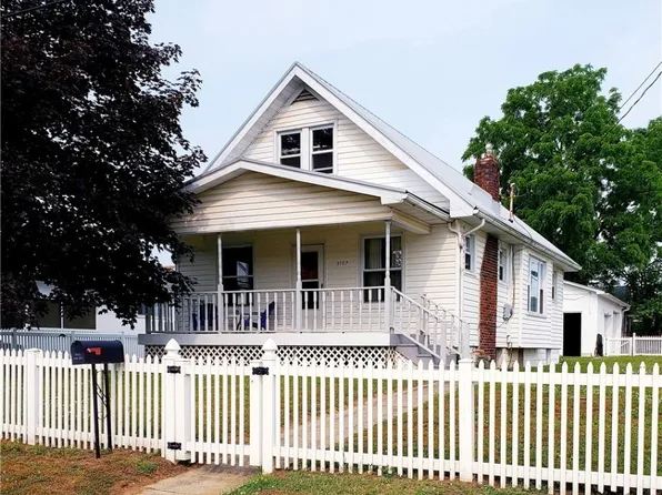 3107 9th Ave, Vienna, WV 26105