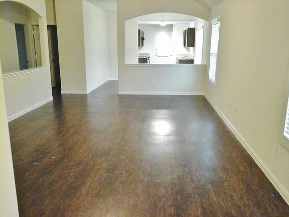 4th image of 6315 Northdale Ave