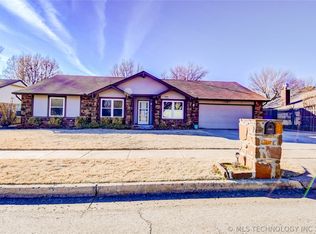 104 S Joshua Ave, Broken Arrow, OK 74012