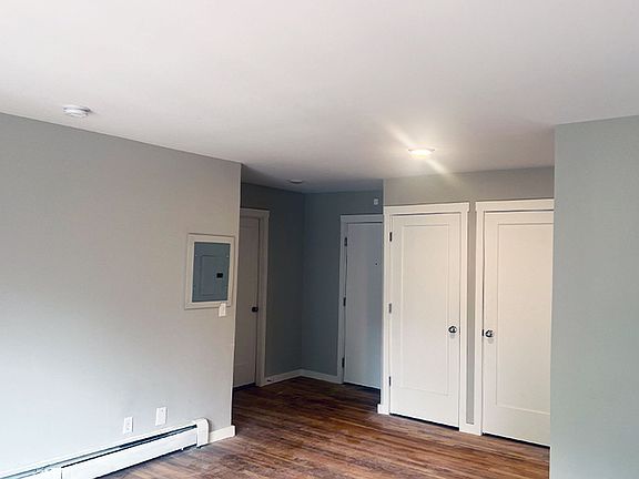 5th image of 3051 Marshall Ave #3060-413