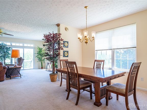 3rd image of 2853 Double Eagle Dr