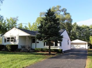 2608 Kirchoff Rd, Rolling Meadows, IL 60008